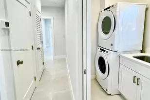 6329 SW 23rd St, Miami, FL 33155 - Photo 11