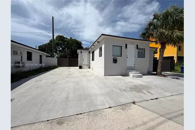 107 W Pembroke Rd, Hallandale Beach, FL 33009 - Photo 11