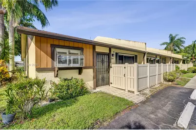 707 Banks Rd, Margate, FL 33063 - Photo 21