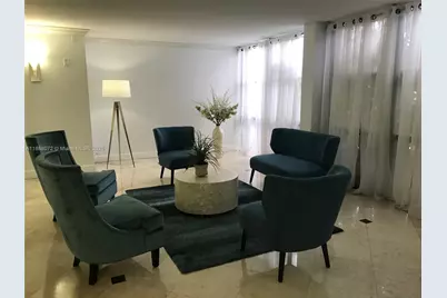 1000 Parkview Dr #627, Hallandale Beach, FL 33009 - Photo 23