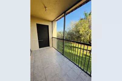 16491 Blatt Blvd #202, Weston, FL 33326 - Photo 3