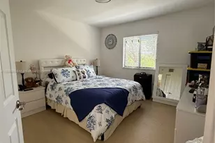 22561 SW 88th Pl, Cutler Bay, FL 33190 - Photo 5