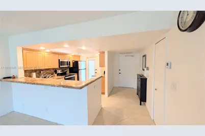 3090 N Course Dr #304, Pompano Beach, FL 33069 - Photo 3