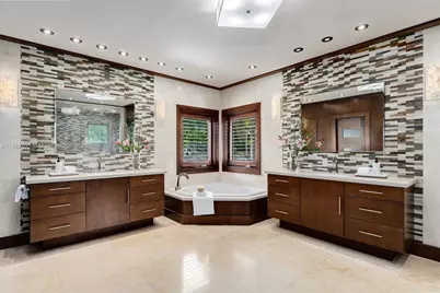 3310 Granada Blvd, Coral Gables, FL 33134 - Photo 11