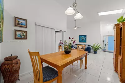 13556 SW 285th Ter, Homestead, FL 33033 - Photo 5