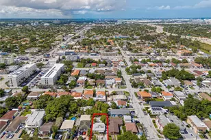 810 NW 24th Ct, Miami, FL 33125 - Photo 37