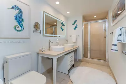 485 Brickell Ave #2502, Miami, FL 33131 - Photo 17