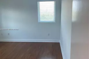 15051 Royal Oaks Ln, North Miami, FL 33181 - Photo 5