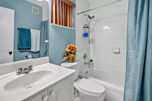 7245 NW 173rd Dr, Hialeah, FL 33015 - Photo 27