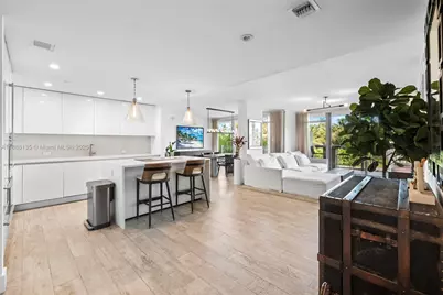 1201 20th St #304, Miami Beach, FL 33139 - Photo 17