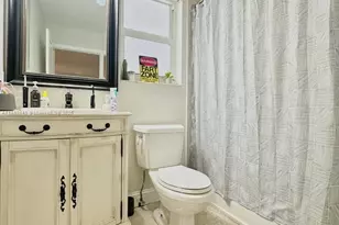 10620 SW 67th St, Miami, FL 33173 - Photo 15