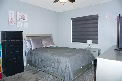 7952 NW 51st Ct, Lauderhill, FL 33351 - Photo 13