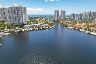 3552 Magellan Cir, Aventura, FL 33180 - Photo 11