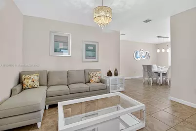 3616 SE 2nd Dr, Homestead, FL 33033 - Photo 5