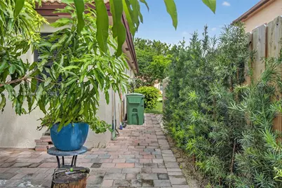 3616 SE 2nd Dr, Homestead, FL 33033 - Photo 33