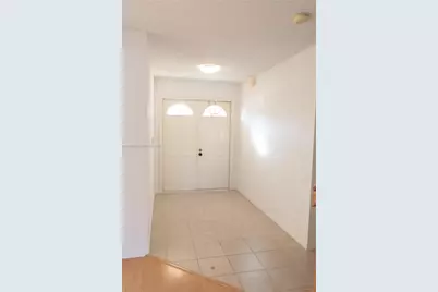 10889 SW 149th Pl, Miami, FL 33196 - Photo 11