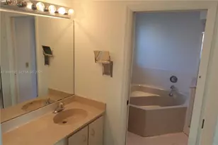 10889 SW 149th Pl, Miami, FL 33196 - Photo 33