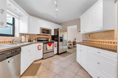 6755 W Broward Blvd #405, Plantation, FL 33317 - Photo 3