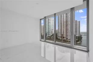 300 Biscayne Blvd Way, Miami, FL 33131 - Photo 17