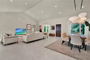 520 Bay Point Rd, Miami, FL 33137 - Photo 9