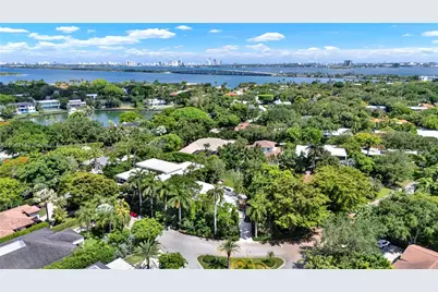 520 Bay Point Rd, Miami, FL 33137 - Photo 41