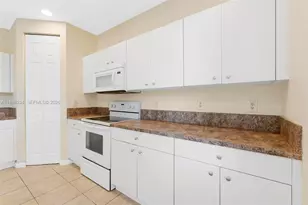 2508 SW 85th Terrace, Miramar, FL 33025 - Photo 7