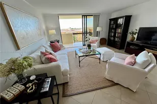 600 Biltmore Way, Coral Gables, FL 33134 - Photo 3