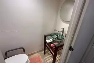 1000 Parkview Dr, Hallandale Beach, FL 33009 - Photo 13