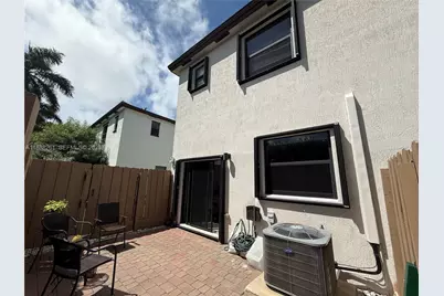 400 NE 208th Ter #400, Miami, FL 33179 - Photo 45