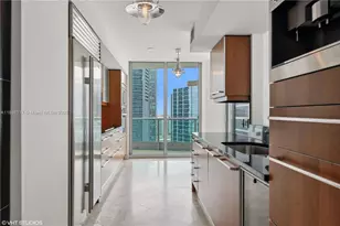 1331 Brickell Bay Dr, Miami, FL 33131 - Photo 27