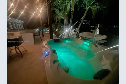 2740 NE 6th St, Pompano Beach, FL 33062 - Photo 11