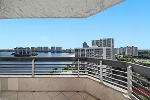 19101 NE 36th Ct, Aventura, FL 33180 - Photo 3