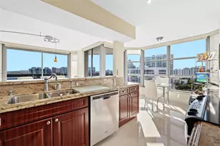 19101 NE 36th Ct, Aventura, FL 33180 - Photo 15