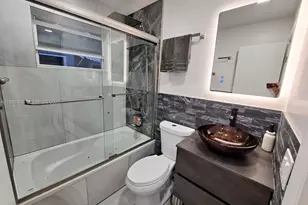 2242 Polk St, Hollywood, FL 33020 - Photo 5