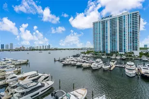 17301 Biscayne Blvd, North Miami Beach, FL 33160 - Photo 43