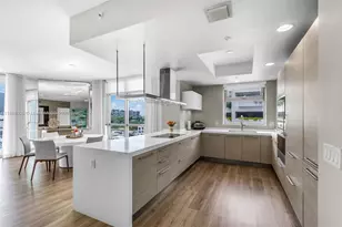 17301 Biscayne Blvd, North Miami Beach, FL 33160 - Photo 19