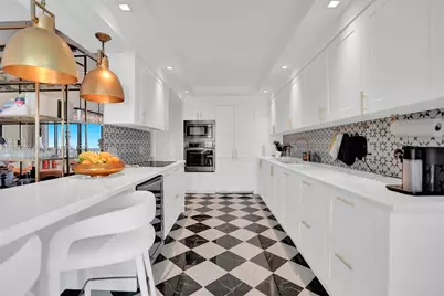 2000 Island Blvd #2207, Aventura, FL 33160 - Photo 13