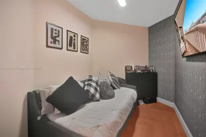 2000 Island Blvd #2207, Aventura, FL 33160 - Photo 9