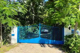 10901 NE 3rd Ave, Miami, FL 33161 - Photo 1