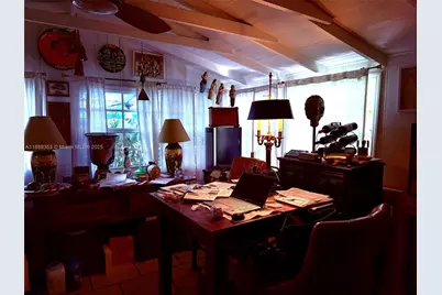 10901 NE 3rd Ave, Miami, FL 33161 - Photo 47