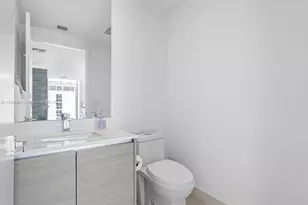 460 NE 28th St, Miami, FL 33137 - Photo 11