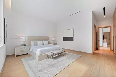 270 NE 46th St, Miami, FL 33137 - Photo 17