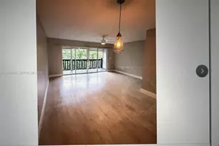 1021 Mockingbird Ln, Plantation, FL 33324 - Photo 3