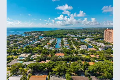 90 S Prospect Dr, Coral Gables, FL 33133 - Photo 59