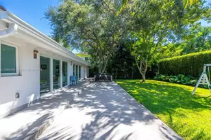 90 S Prospect Dr, Coral Gables, FL 33133 - Photo 51
