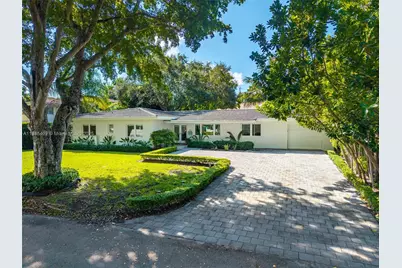 90 S Prospect Dr, Coral Gables, FL 33133 - Photo 53