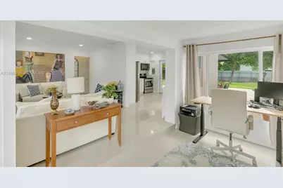 139 SW 21st Way, Fort Lauderdale, FL 33312 - Photo 5