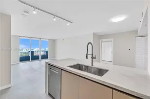 90 Alton Rd, Miami Beach, FL 33139 - Photo 7