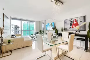 485 Brickell Ave, Miami, FL 33131 - Photo 17