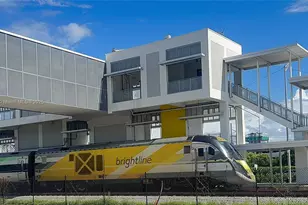 19440 NE 26th Ave, Miami, FL 33180 - Photo 33